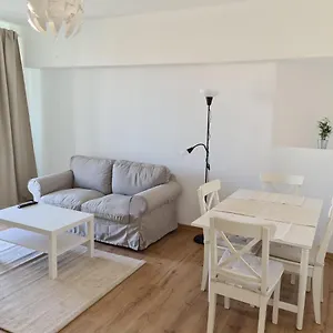 https://renes-leisure-apartment.bucharesthotelsnow.com